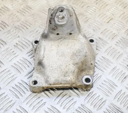 Lexus IS III XE30 Engine mounting bracket