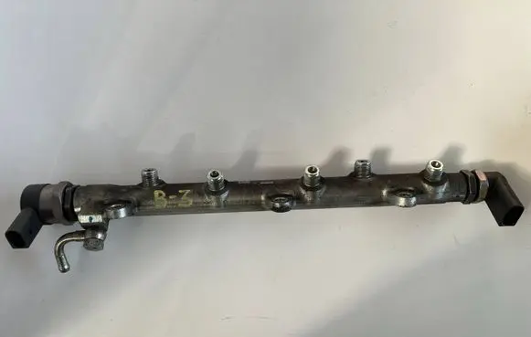 BMW 3 E90 E91 Fuel main line pipe 7787164 0445214030 044687
