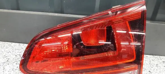Volkswagen Golf VII Tailgate rear/tail lights