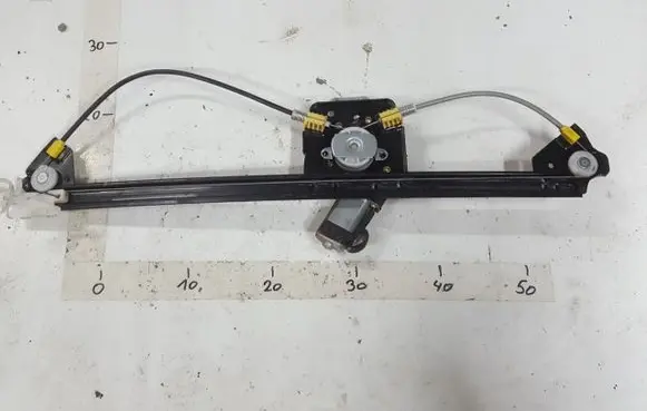 Renault Trafic II (X83) Rear door window regulator with motor