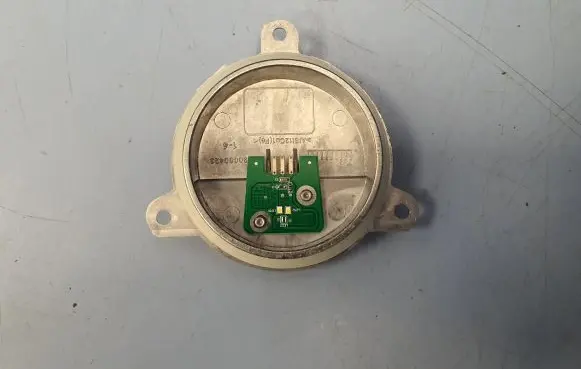BMW 3 G20 G21 LED ballast control module 63119883630 63118496133