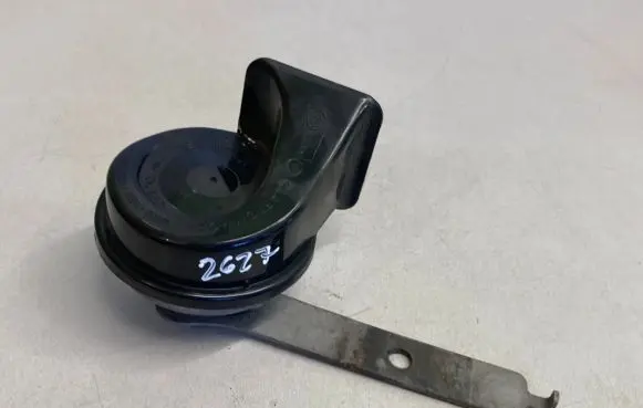 BMW X5 E70 Horn signal 7288095
