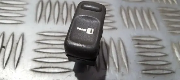 Volvo S40, V40 Central locking switch button 3051356