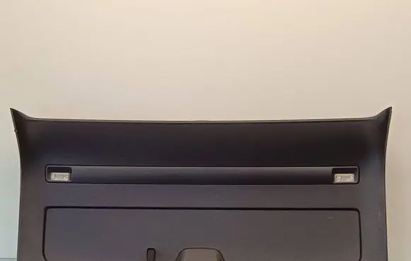 Skoda Superb B6 (3T) Tailgate/boot lid cover trim 3T9867975 22E00187