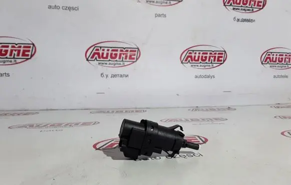 Volvo V60 Brake pedal sensor switch