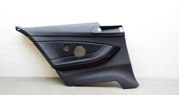 BMW 4 F32 F33 Coupe rear side trim panel 7302761 7307915