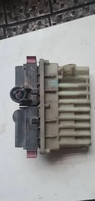 Opel Astra G Coolant fan relay 15427111 24456733