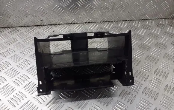 Mercedes-Benz A W168 Head unit multimedia control A1686890016