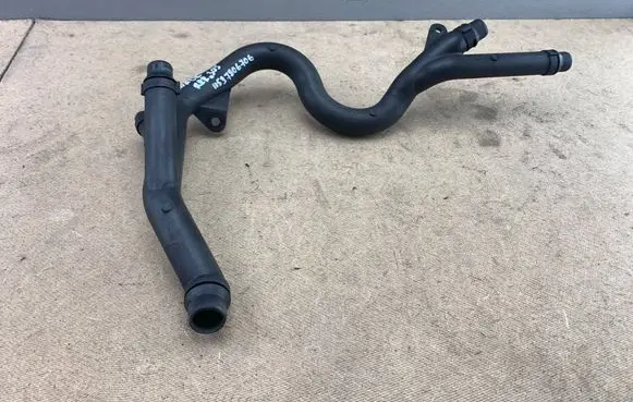 BMW 7 E65 E66 Engine coolant pipe/hose 7806706 11537806706 11537802627