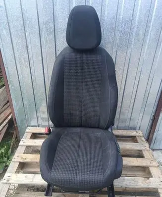 Peugeot 308 Front driver seat 