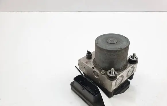 Skoda Fabia Mk3 (NJ) ABS Pump 6R0907379BA