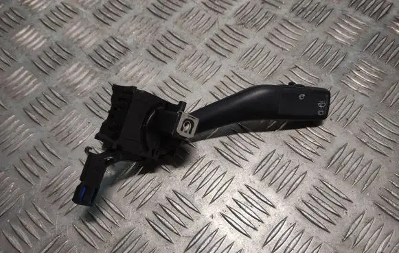 Skoda Octavia Mk2 (1Z) Wiper control stalk 1K0953519 89Z0H08N
