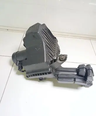 Nissan Qashqai+2 Air filter 4EB0A