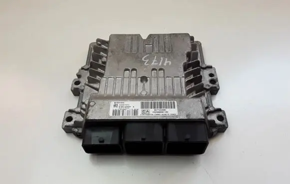 Peugeot 508 Engine control unit/module 9677243580