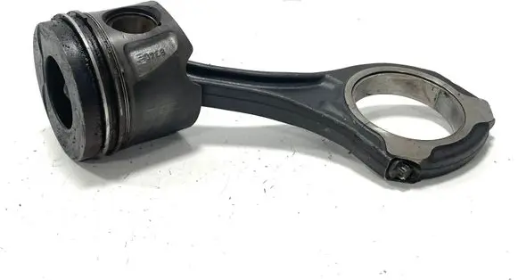 Mercedes-Benz E W211 Piston with connecting rod 8340E