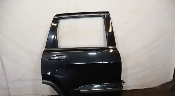 Chrysler Grand Voyager V Rear door