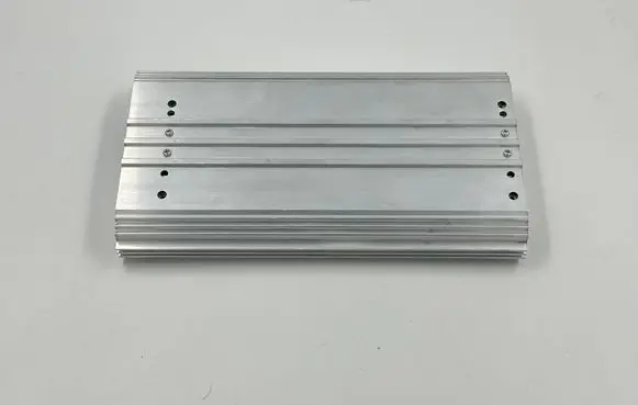 Mitsubishi Outlander Sound amplifier 8701a813