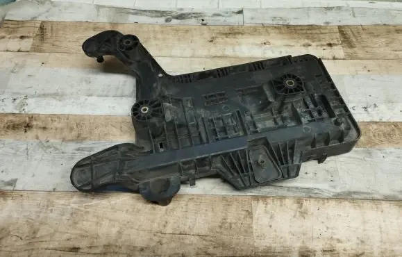 Volkswagen Touran I Battery tray 1K0915333 1K0915333B