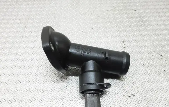 Audi A3 S3 A3 Sportback 8P Engine coolant pipe/hose 03G121121D