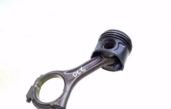 Maserati Levante Piston with connecting rod BRB 15916