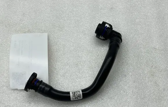 Audi A3 8Y Breather/breather pipe/hose 05E133366N