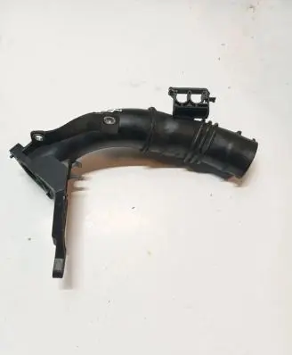 Volvo V40 Intercooler hose/pipe AV6Q9351BC