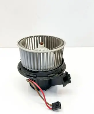 Mercedes-Benz SL R231 Air conditioning (A/C) fan (condenser) V7771001