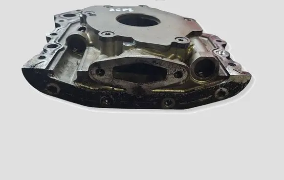 Ford C-MAX II Oil pump 9686038880