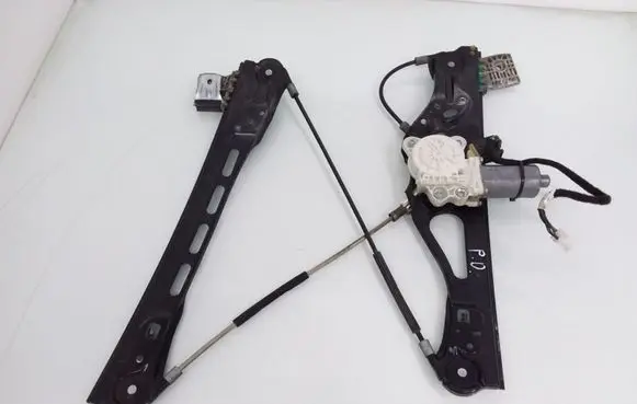 Mercedes-Benz E W211 Front door window regulator with motor A2117200246 A2118203042