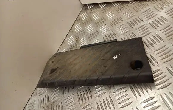 Volkswagen PASSAT B5.5 Foot rest pad/dead pedal 8D1864777