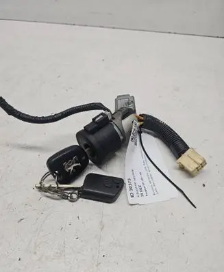 Peugeot 107 Ignition lock 73678312