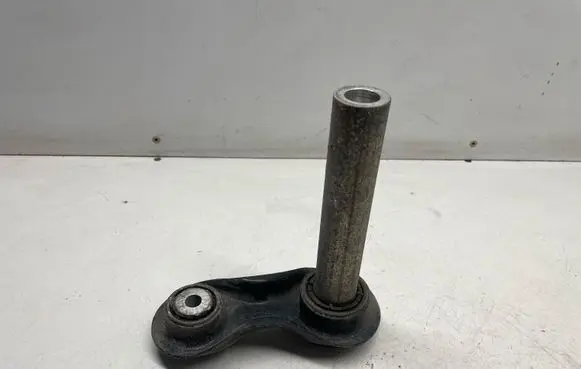 BMW X5 E70 Rear control arm 6774477