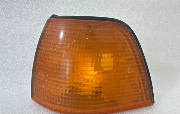 BMW 3 E36 Front indicator light 155297