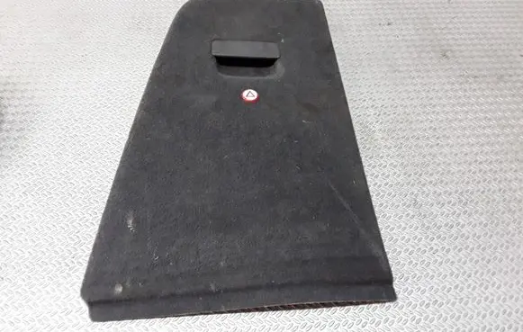 Volkswagen Touareg I Trunk/boot trim cover 7L6867037