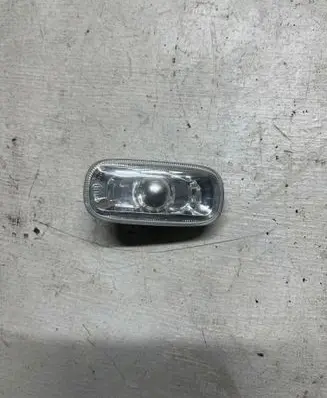 Audi A6 S6 C6 4F Front fender indicator light 8E0949127