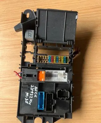 Audi A6 S6 C6 4F Light module LCM 4F0907289G 4F0910289G