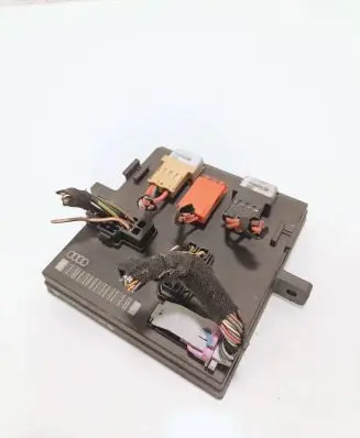 Audi A4 S4 B6 8E 8H Comfort/convenience module 8E0907279E 07012002