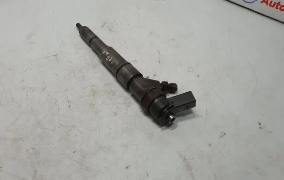 BMW 7 E65 E66 Fuel injector 0445110131 7789661 13537789661