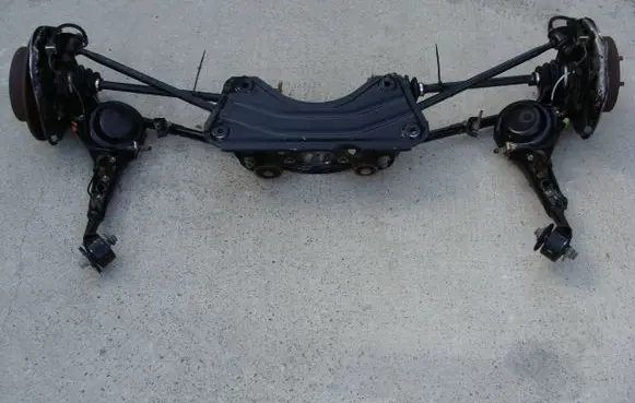 Toyota RAV 4 (XA20) Rear axle beam 