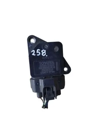 Toyota Avensis T250 Mass air flow meter 222040J010