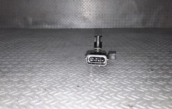 Nissan Micra Air pressure sensor 22365AX000 5WK96819