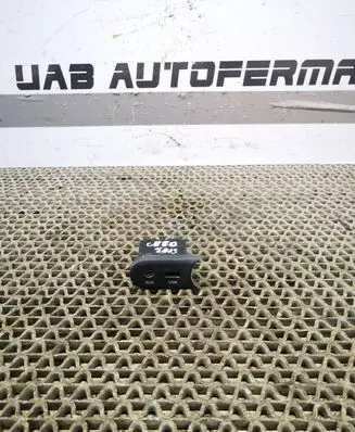 KIA Ceed USB socket connector 96120A2000