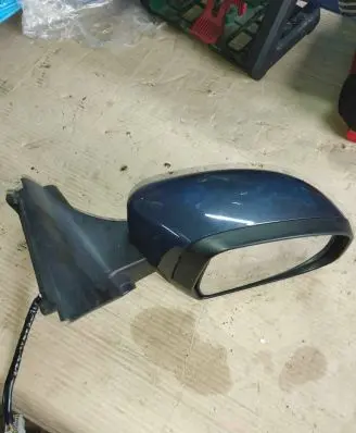 Ford Mondeo MK IV Front door electric wing mirror 