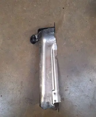 Mercedes-Benz S W221 Heat shield in engine bay A6420901241