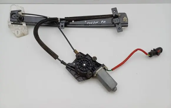 Chrysler Neon II Front door window regulator with motor 
