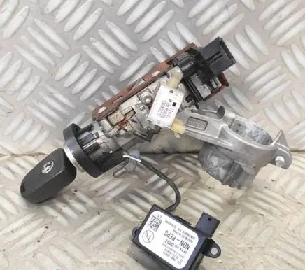 Opel Zafira C Ignition lock 20939745 3268031168