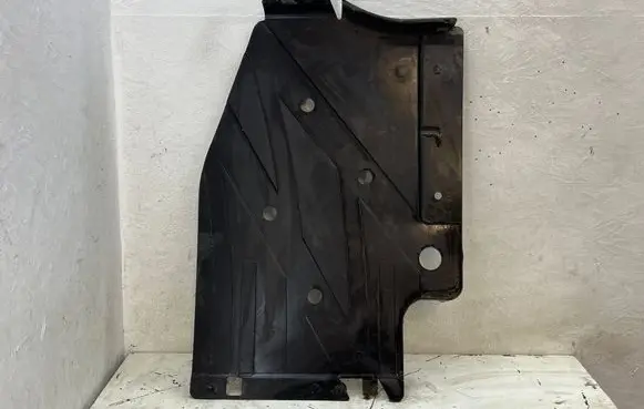 BMW 4 F32 F33 Center/middle under tray cover 7258049