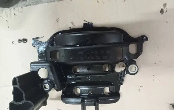 Volkswagen PASSAT B6 Oil pump 06D103623A