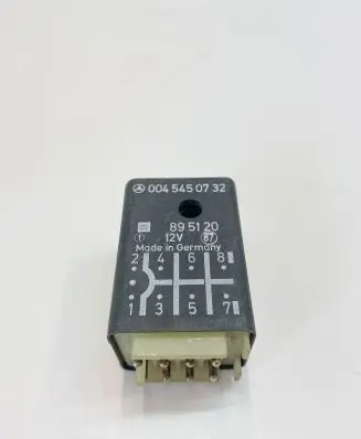 Mercedes-Benz SLC C107 Other relay A0045450732 0045450732