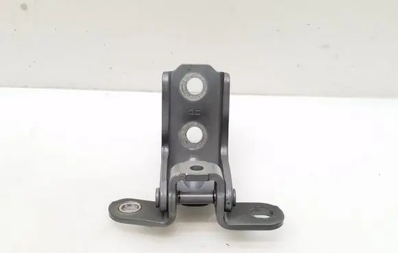 KIA Ceed Front door upper hinge
